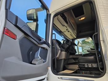 R580 V8 / 6x4 / FULL AIR / RETARDER